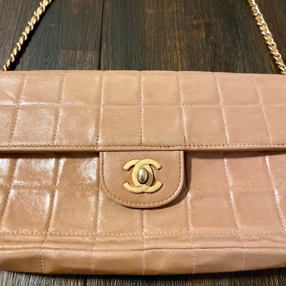 ❌Sold❌CHANEL 😍Leather Shoulder 👜Bag❤️